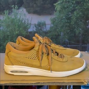 Nike SB Air Max Bruin